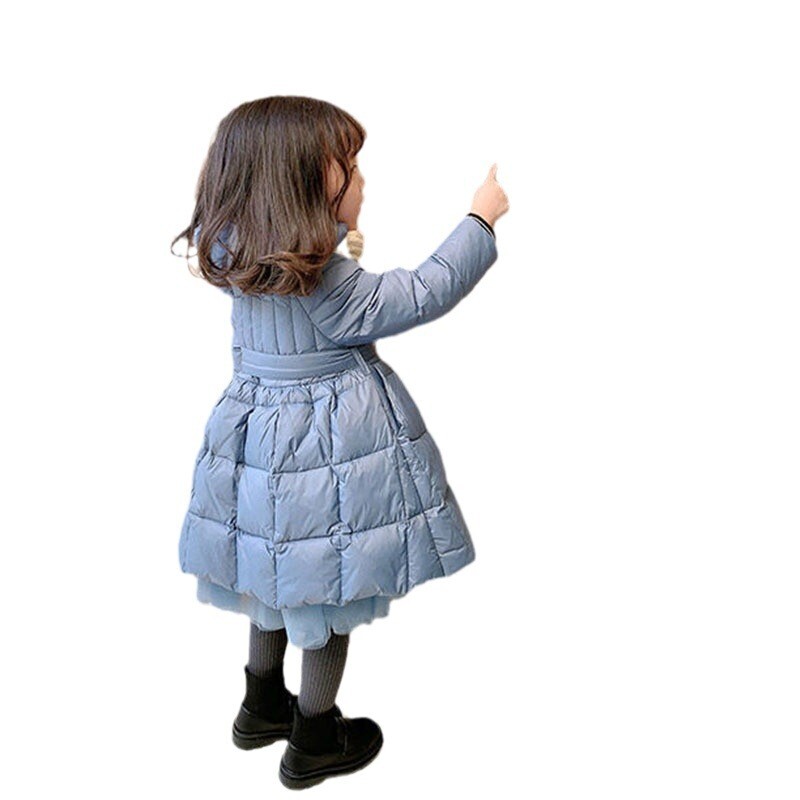 Kids Parkas 2024 talve uus tüdrukute sule ja puuvillane jope lääne stiilis tihendava beebitüdruku korea pika talvejopega