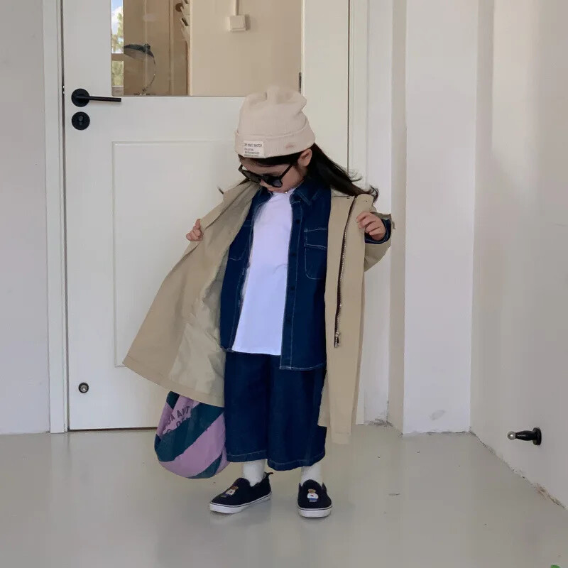 Ветровка за момичета Корейско есенно детско облекло Палто Корейско палто със средна дължина, яка с джоб с копчета