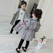 Νέα άφιξη Κοριτσίστικο καρό κοστούμι παλτό άνοιξη φθινόπωρο Παιδικό μεσομακριά εφαρμοστή μέση αντιανεμικά ρούχα Παιδικά casual καμπαρντίνα P342