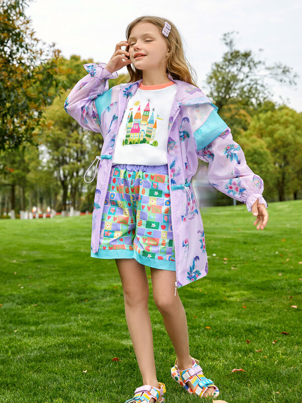 Trenci cu glugă pentru fată, cu mânecă lungă, imprimată cu manșete plisate