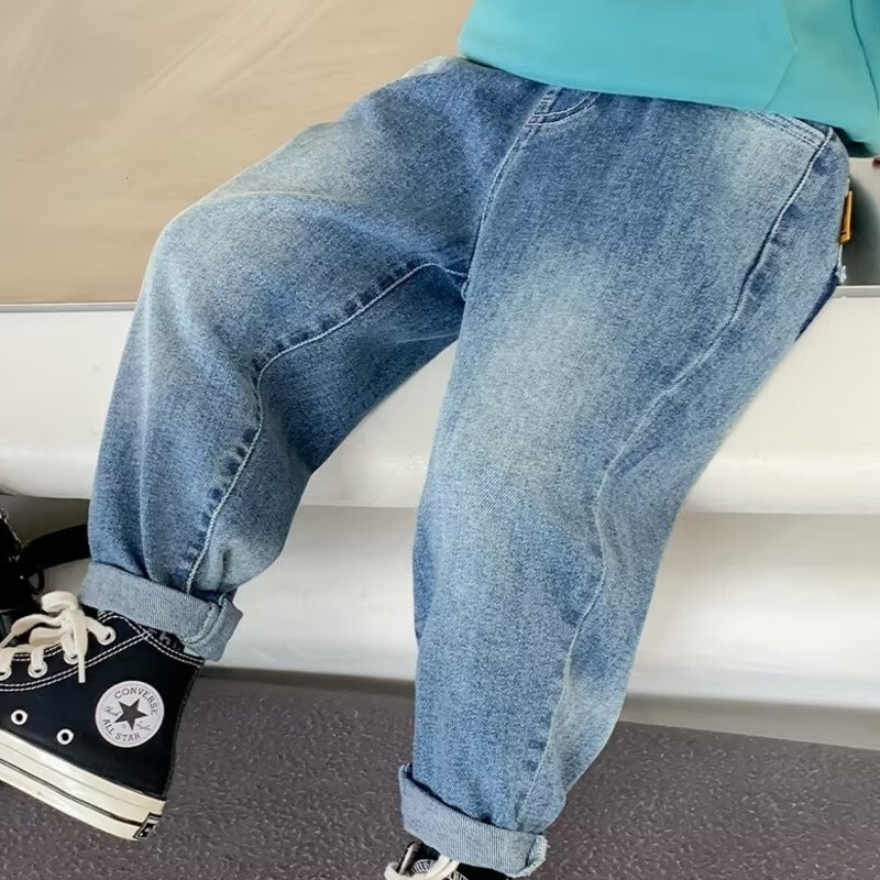 Ravne traperice za dječake Proljeće i jesen Nove dječje srednje do velike ljetne tanke hlače Hlače za dječake Trendy Brand