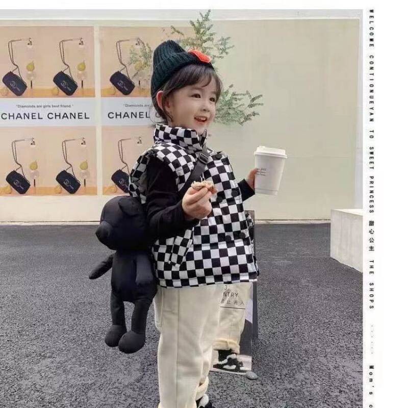 Moodne vest Tüdrukutele Poistele Lapsed Õhukesed soojad varrukateta üleriided Loomade tibu trükitud jope Beebiriided Laste alla vest