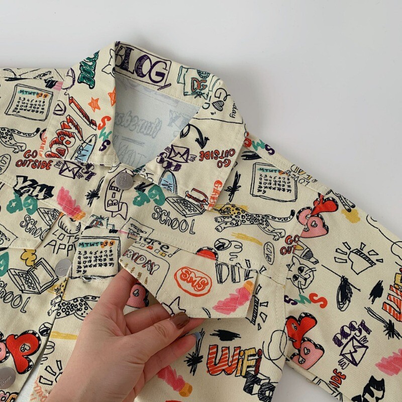 2024. aasta sügisene laste grafiti denim Jakcets Poiste lahtikäiv krae Mantel Tüdrukute vaba vabaaja ülerõivad Kardigan