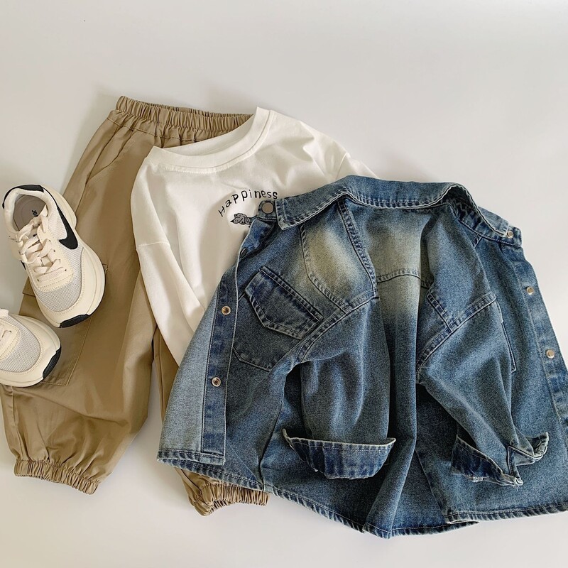 Dječja odjeća, dječja traper košulja, nova jesen 2024., moderna, korejski stil, jednobojna zgodna traper jakna za dječake, dugih rukava