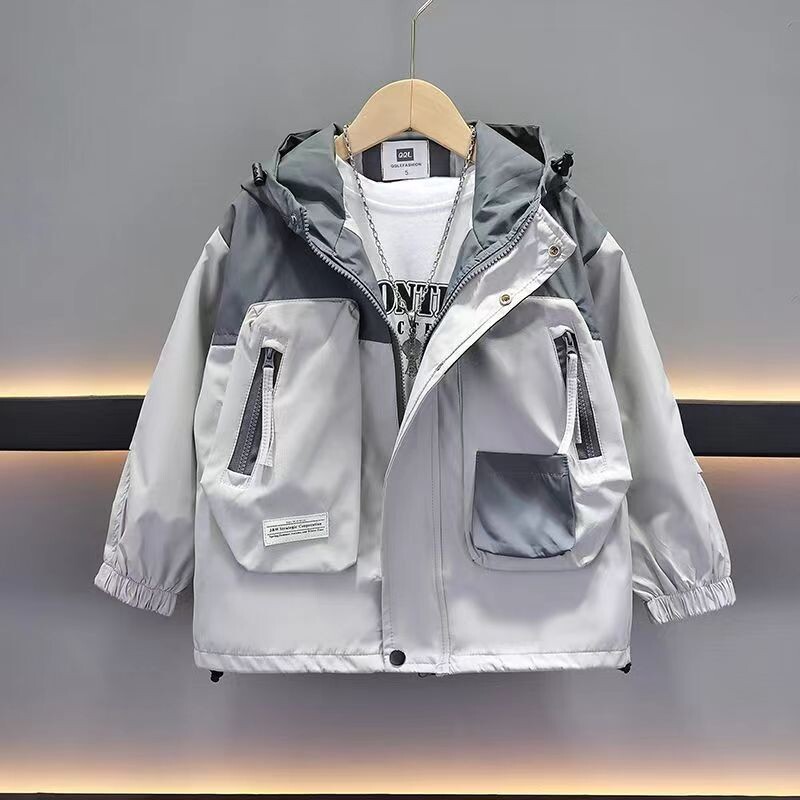 Kids Boys ülerõivad Kevad- ja sügisene laste mantel 2023 Uus Boys Loose Fit Sügisene Top Seni seeria tuulejope trend