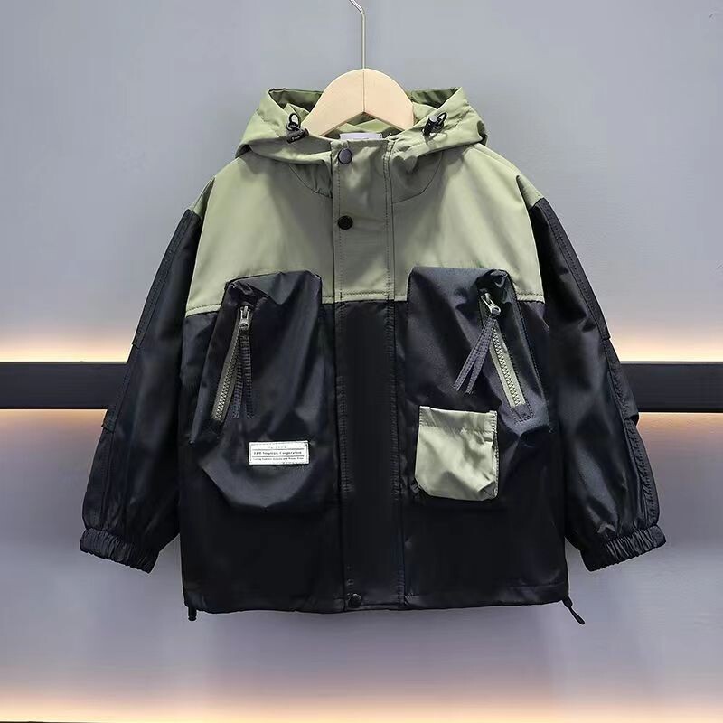 Kids Boys ülerõivad Kevad- ja sügisene laste mantel 2023 Uus Boys Loose Fit Sügisene Top Seni seeria tuulejope trend