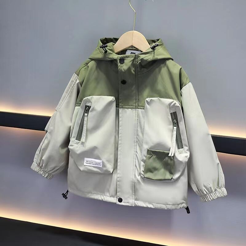 Kids Boys ülerõivad Kevad- ja sügisene laste mantel 2023 Uus Boys Loose Fit Sügisene Top Seni seeria tuulejope trend