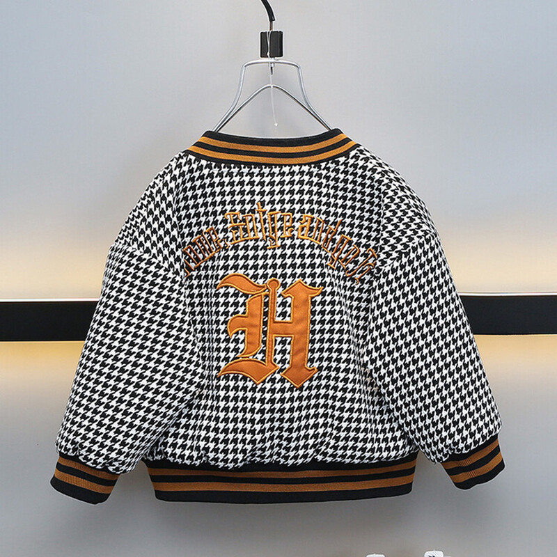 2024. aasta kevad- ja sügisene poiste moekas vaba aja veetmise hingav tikitud täht EH Thousand Bird ruuduline mantel, 2–8 aastat vana