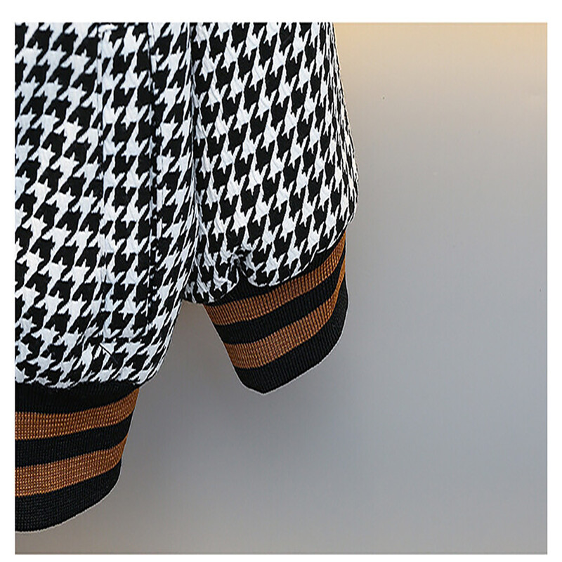 2024. aasta kevad- ja sügisene poiste moekas vaba aja veetmise hingav tikitud täht EH Thousand Bird ruuduline mantel, 2–8 aastat vana