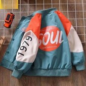 2023. aasta vabaaja kevad-sügis poiste trükitud kirjad, täisvarrukad, mood, üherealised pesapallijoped, lahtised ülerõivad