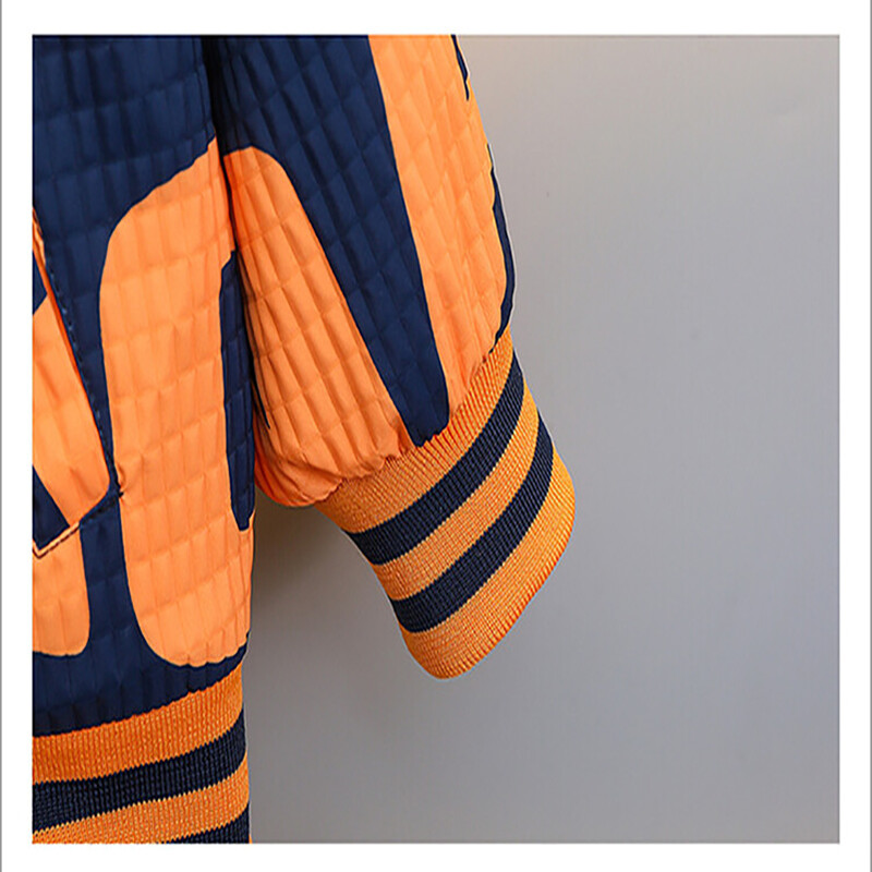 Kevad ja sügis 2024 Poiste lasteriided odavad Moodsad vabaaja ühevärvilised, suure tähestikuga pesapallimantel, 6–12–8 aastat vana