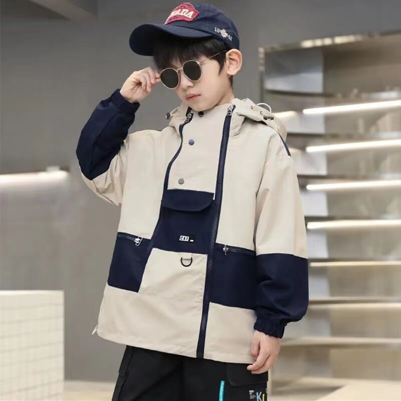 Poiste mantel Uus 2024. aasta kevad- ja sügismantel Big Boysi sprintimantel Mitmekülgne värviline tuulekindel mantel poistele, lasterõivad