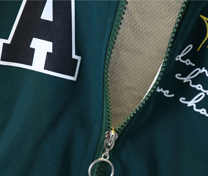 2024. aasta uus kevad-sügis poistemantel Multikas karu mustriga pesapalli spordijakk 4–10-aastastele lastele vaba aja ülerõivad riided