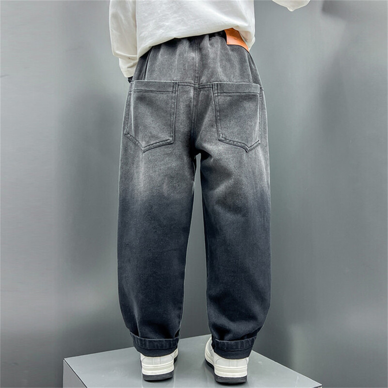 Korejska verzija dječačkih traperica za ulični ples Hlače širokih nogavica Dječje traperice sa slomljenim rupama Gradient traperice Dječje traperice Hlače ravnih nogavica