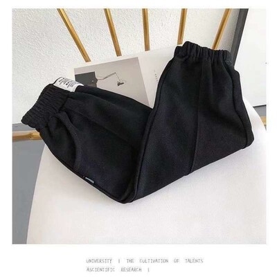 2024. Nove jesenske dječje opuštene malene dječake jesenske zimske široke hlače za djevojčice Modne sportske hlače za ležerne srednjoškolce