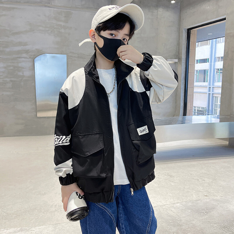 Dječački kaput Jakna Pamučna gornja odjeća Kaput 2023 Crna Proljeće Jesen Sport Tinejdžeri Dječja topla odjeća