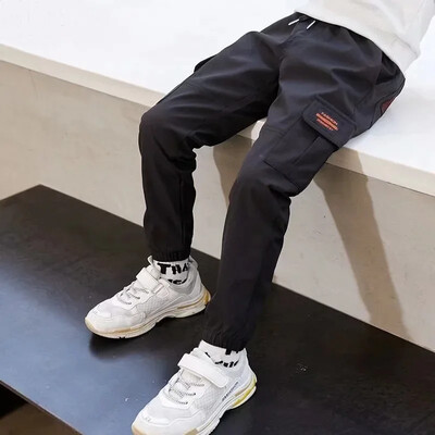 Dječje moderne proljeće jesenske kargo hlače Široke trenirke za dječake Elegantne ležerne hlače za djecu