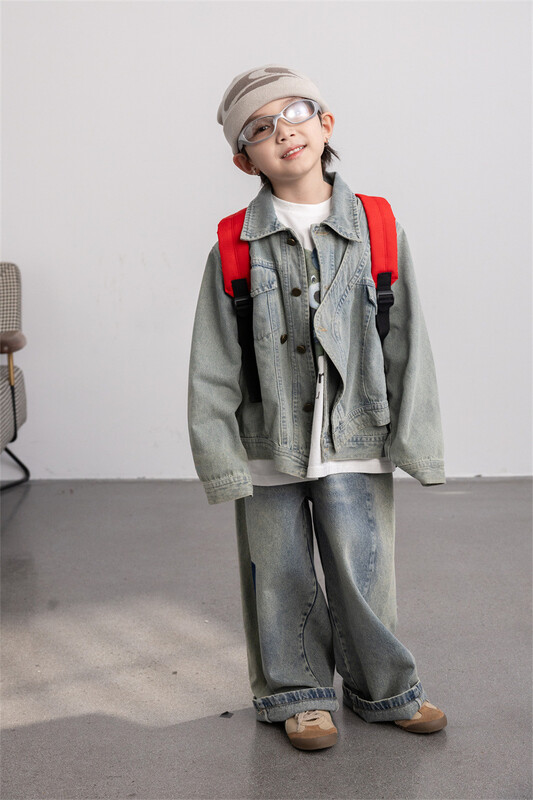 Odjeća za dječake 2024 Traper jakna Zgodna proljeće jesen Nova modna dječja jakna dugih rukava u korejskom stilu