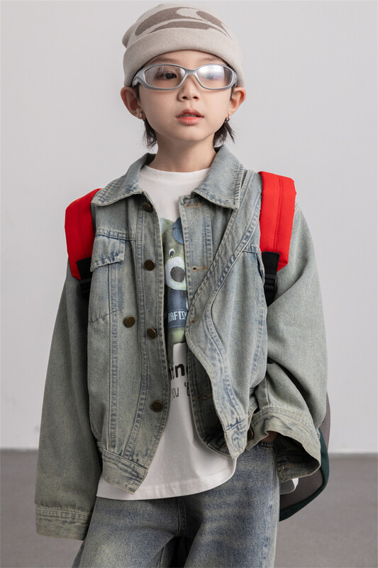 Odjeća za dječake 2024 Traper jakna Zgodna proljeće jesen Nova modna dječja jakna dugih rukava u korejskom stilu