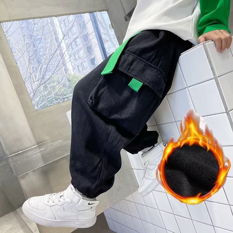 Poiste püksid kevadised ja sügisesed uued pehmed laste tööpüksid kevadised ja sügisesed keskmise suurusega laste lahedad vabaaja püksid