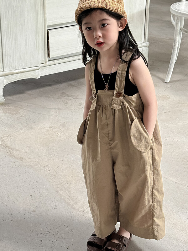 Dječji kombinezon širokih nogavica na tregere, ljeto 2024., novi korejski stil za dječake i djevojčice, široke jednobojne hlače ravnih nogavica, dječja odjeća