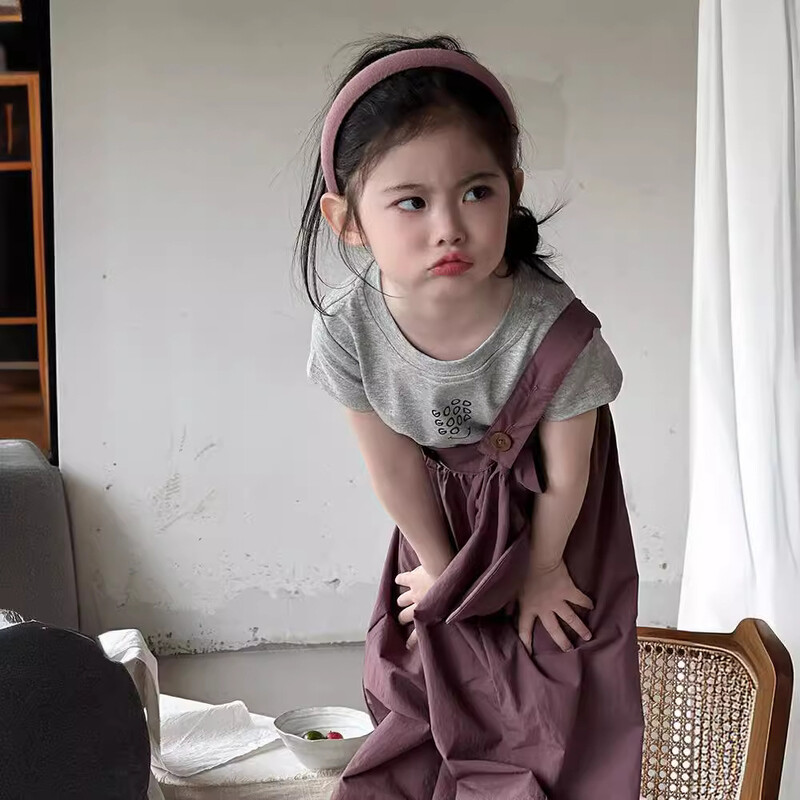 Dječji kombinezon širokih nogavica na tregere, ljeto 2024., novi korejski stil za dječake i djevojčice, široke jednobojne hlače ravnih nogavica, dječja odjeća