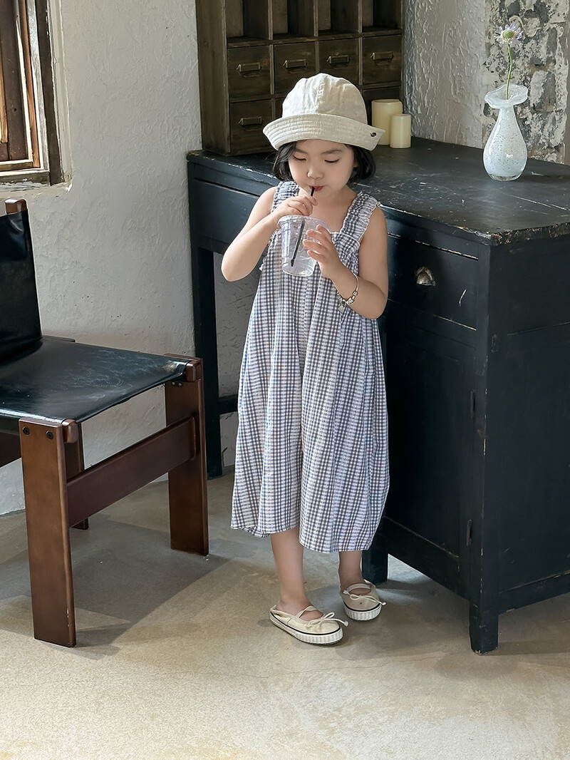 Djevojački kombinezon Dječji novi ljetni kombinezon u korejskom stilu Djevojačke modne karirane čipkaste karirane naramenice Kombinezon Odjeća