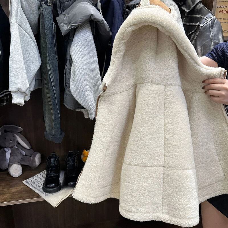Dječjaci i djevojčice Krzneni integrirani kaput 2024 Zima Nova korejska verzija Dječja odjeća Dječja debela topla janjeća plišana dječja jakna