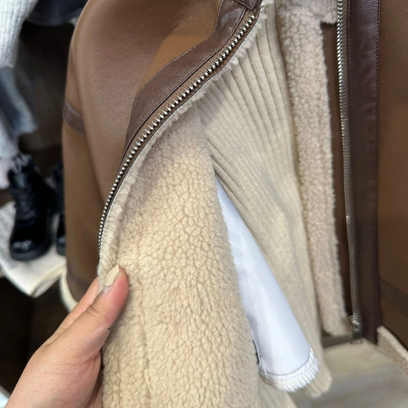 Dječjaci i djevojčice Krzneni integrirani kaput 2024 Zima Nova korejska verzija Dječja odjeća Dječja debela topla janjeća plišana dječja jakna