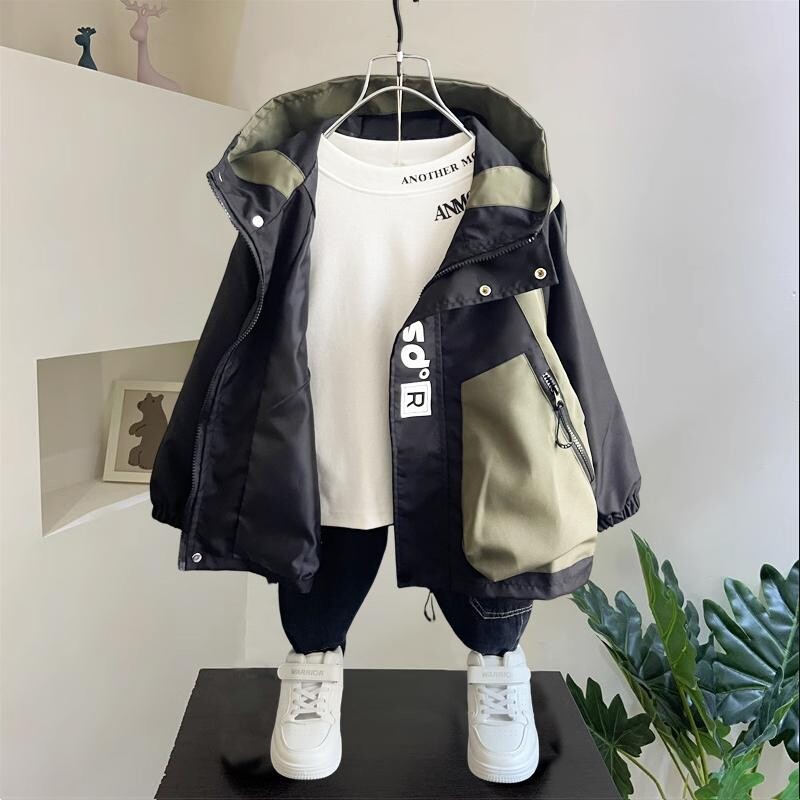 Dječji kaputi za dječake Proljeće Jesen 2023. Nova modna ležerna korejska patchwork jakna s patentnim zatvaračem Ulična odjeća Zgodna gornja odjeća s kapuljačom