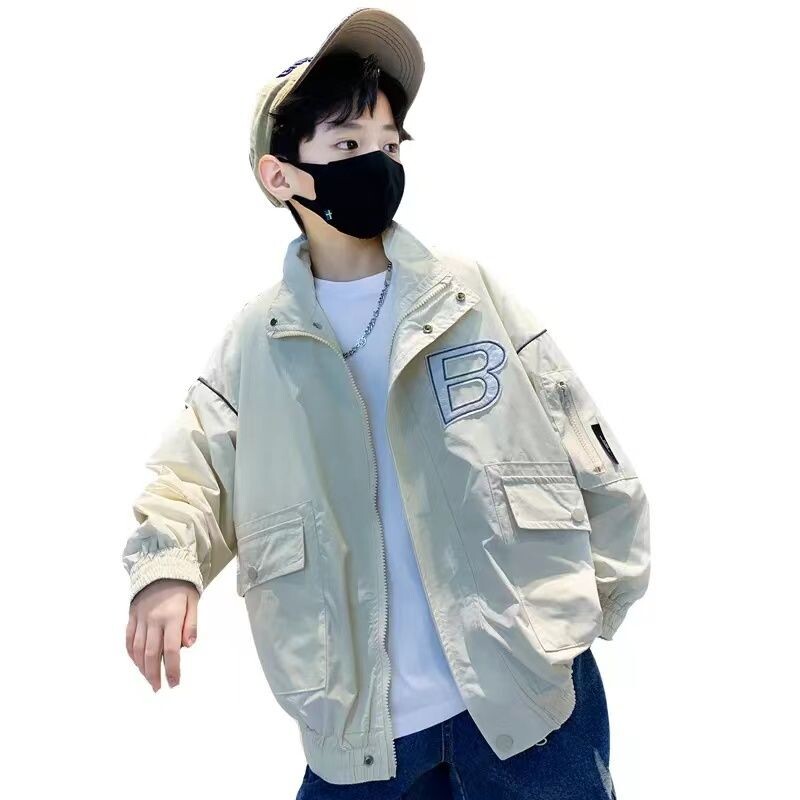 Moda za dječake 2023. Proljeće Jesen Srteetwear s patentnim zatvaračem Široke jakne s vezom i otisnutim slovima na otvoreni ovratnik Jakne s punim rukavima