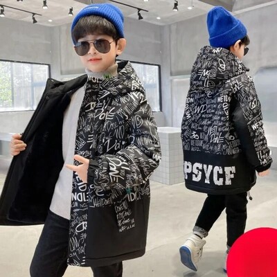Палто за момчета Яке Памучно връхно облекло Windbreak 2023 Cool Удебелено кадифе Зимно топло висококачествено детско облекло
