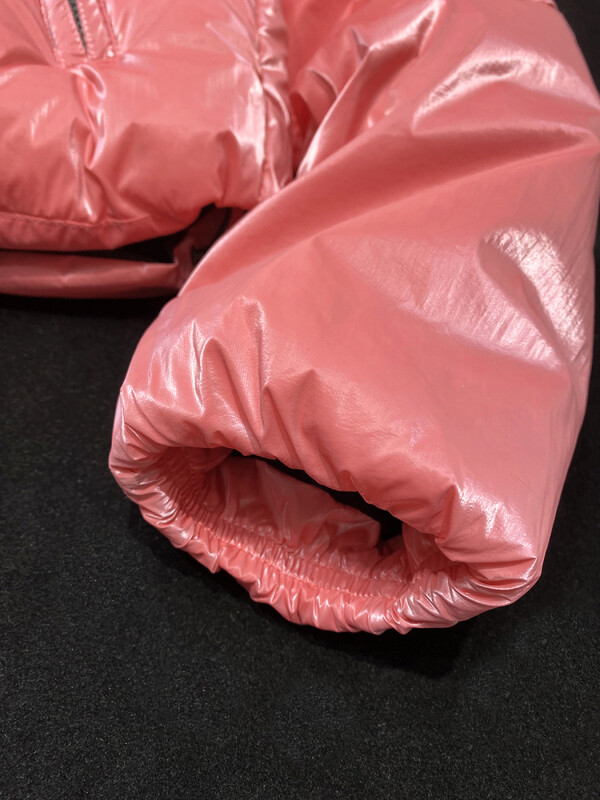 [YOZOU] Zimska luksuzna Barbiecore sjajna ružičasta kratka podstavljena pufer jakna Parke s kapuljačom Debeli kaput s patentnim zatvaračem za mlade žene