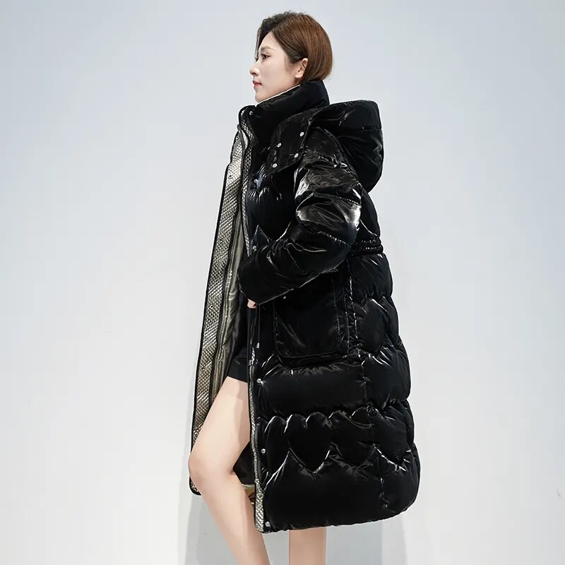 Nova zimska pamučna jakna za 2024. Ženski sjajni, deblji kaput s kapuljačom Ženski topli kaput s parkom za snijeg Ležerni dugi pamučni kaputi