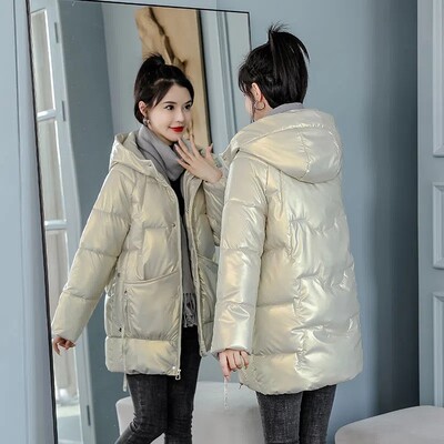 Topli kaput 5XL Nova zimska sjajna jakna za 2022. Korejski labavi kaput s kapuljačom i podstavljenim pamukom Deblja ženska parka Jednobojna ležerna gornja odjeća