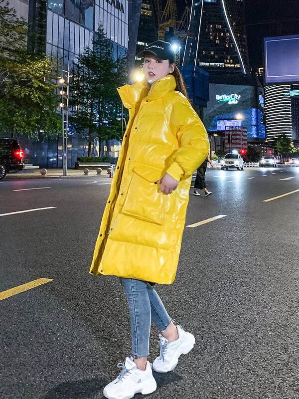 Sjajna žuta duga zimska pufer jakna Ženske prevelike kapute jesen 2022. Korejska modna ulična odjeća Y2k široke podstavljene parke