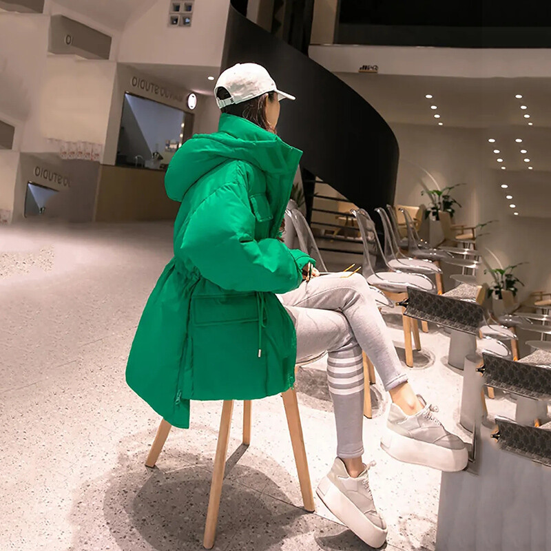 Kapuutsiga parkad Naiste talve paksud soojad pikkade varrukatega tõmblukud mantlid Naiste elastne vöökoht soe jope Välisriided