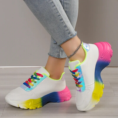 Disainkingad naistele Uued vikerkaarevärvilised naiste tossud vabaaja mood paksu tallaga naiste korvpallijalatsid Zapatos De Mujer