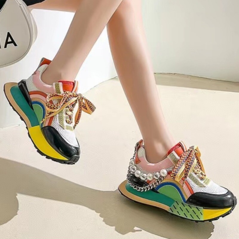 Jesenske nove ženske tenisice Modne mrežaste prozračne 2024 dugine boje na vezivanje biserni lanac Trendovski dizajn brenda Debeli potplat Zapatos