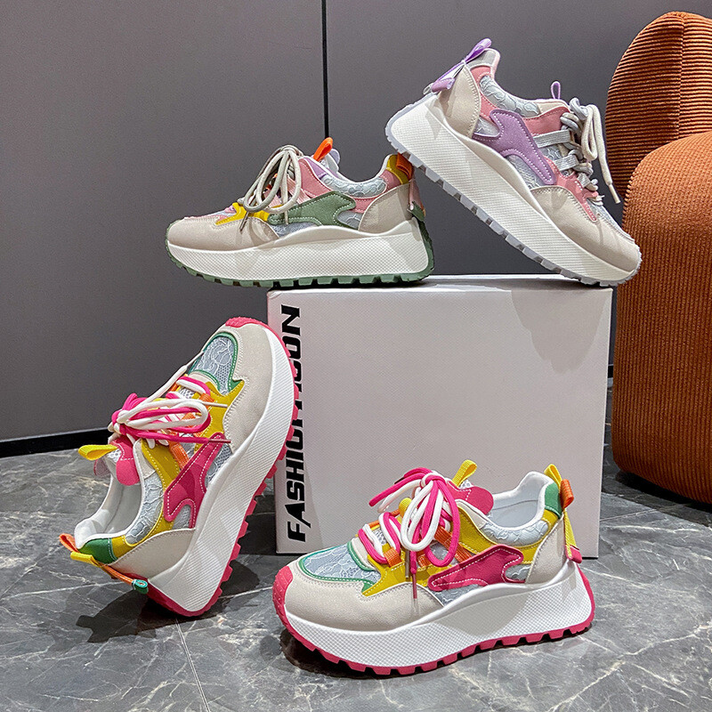 2024. aasta moodsad naiste vulkaniseeritud tossud, uued paksu tallaga kingad, naiste suurema kõrgusega jalutusjalatsid