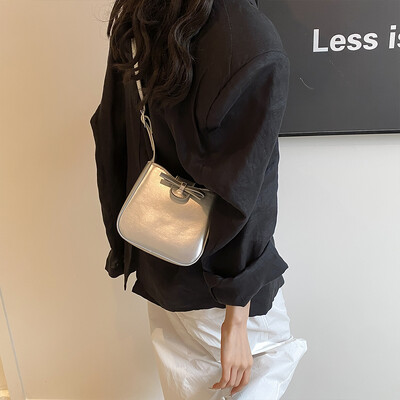 Ženska torba za rame s mašnom Retro ručna torbica PU kožna jednobojna mini torba za skitnice Torbica s magnetskim zatvaranjem za posao i putovanja