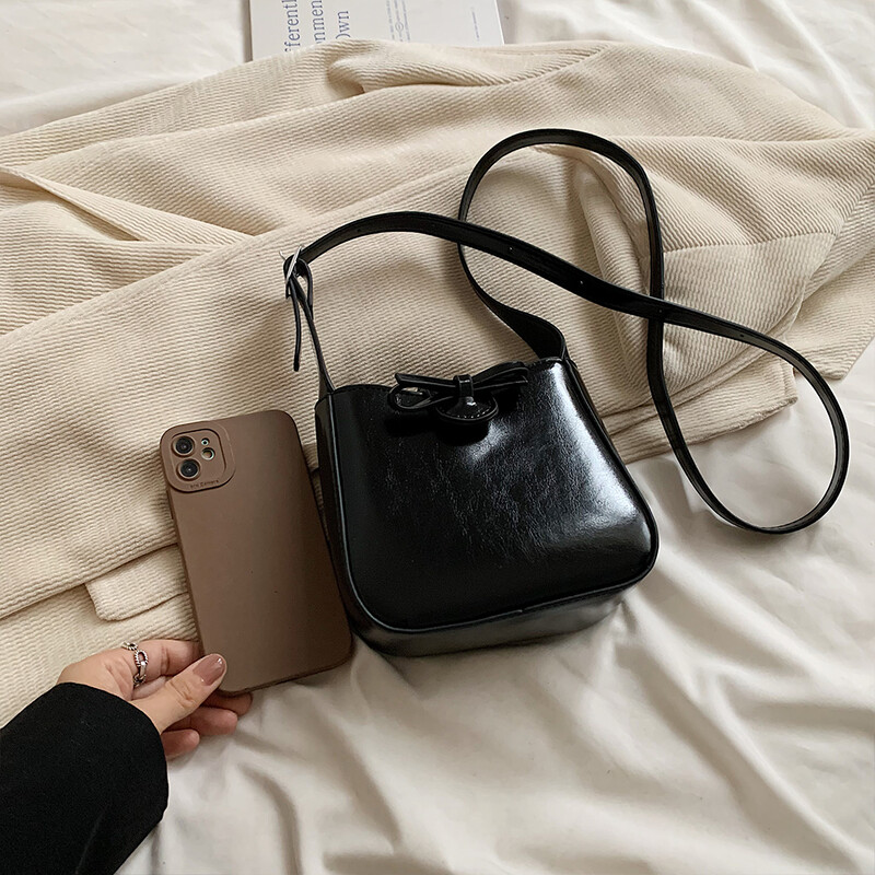 Ženska torba za rame s mašnom Retro ručna torbica PU kožna jednobojna mini torba za skitnice Torbica s magnetskim zatvaranjem za posao i putovanja