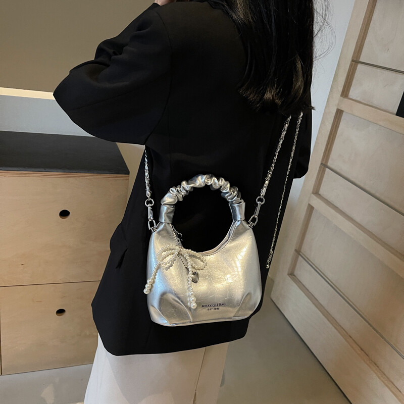 S LIJEVE STRANE Male pu kožne torbe preko ramena za žene 2024. Y2K modni torbica ispod pazuha na rame Ženske srebrne ručne torbice