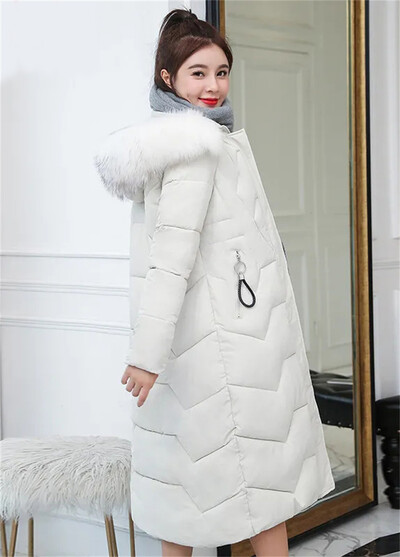 Duge zimske elegantne parke s kapuljačom i ovratnikom od umjetnog krzna. Prevelike tople pamučno podstavljene casacos ležerne jakne otporne na vjetar, deblje jakne