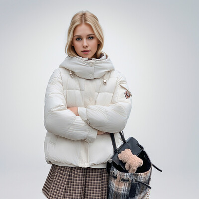 Ženska pamučna jakna 2024 Nova zimska ženska uska kratka topla jakna s kapuljačom Ženska gornja odjeća Ženske čiste boje Ležerne gornje jakne