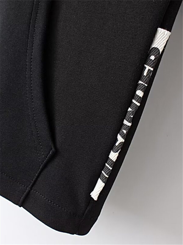 Suures suuruses naiste kevad- ja sügise kapuutsiga jakk pikkade varrukatega kootud kampsun Kangaroo tasku lukuga kardigan Tasuta kohaletoimetamine