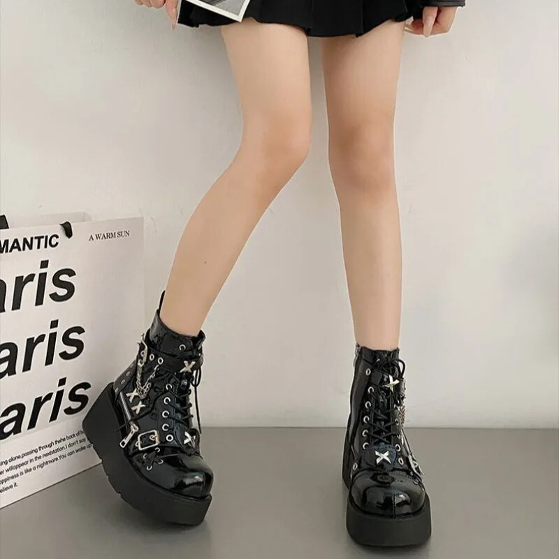 Ženske gležnjače s platformom Jesen Zima Gotičke ulične udobne modne cool ženske cipele Motorističke čizme velika veličina 43