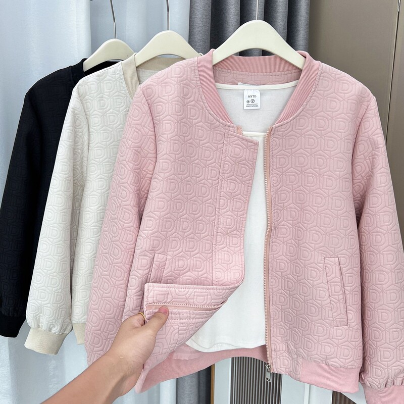 Naiste suures suuruses pesapallijope Sügisene vabaajarõivad mood D-täht Tepitud välisrõivad, kõverad, lukuga mantlid T73 018