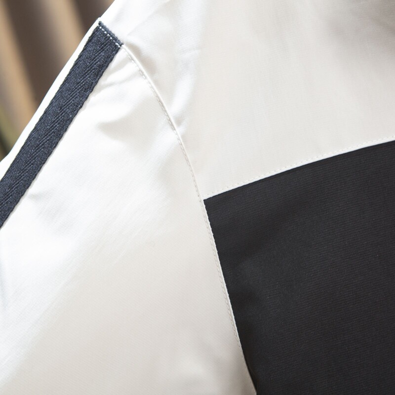 Jesenska odjeća 2023., Ženska jakna s patentnim zatvaračem, velika veličina, široki kaputi s dva prugasta rukava, ležerna gornja odjeća s kapuljačom u boji