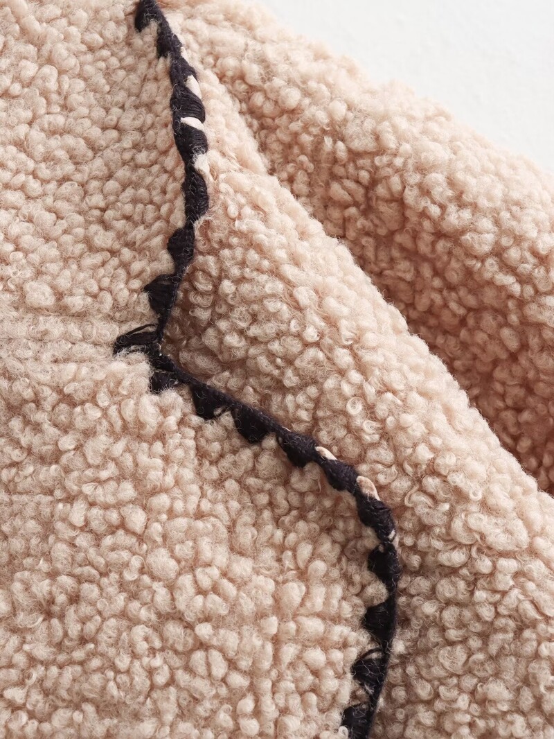 Ženska odjeća velikih veličina Vuneni kaput Kovrčavi plišani modni kardigan dugih rukava s crnim potezima na džepovima i odjeći